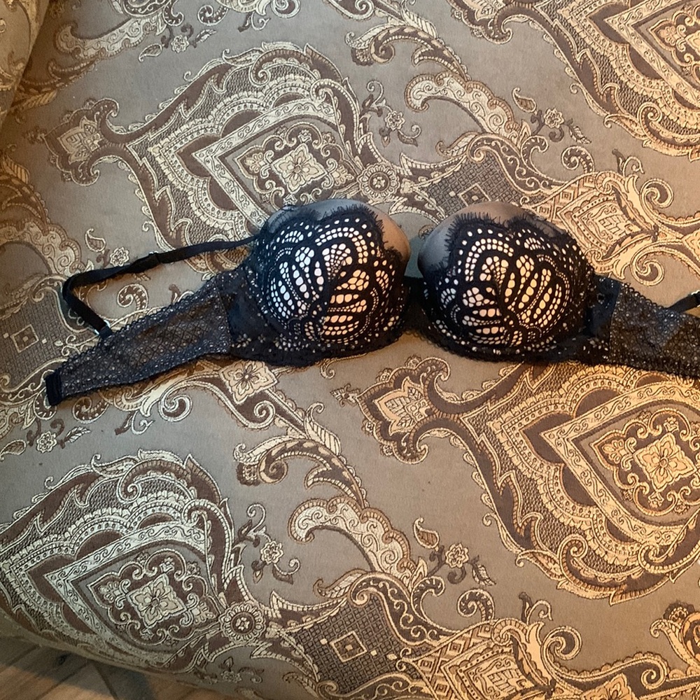 Victoria Secret bra